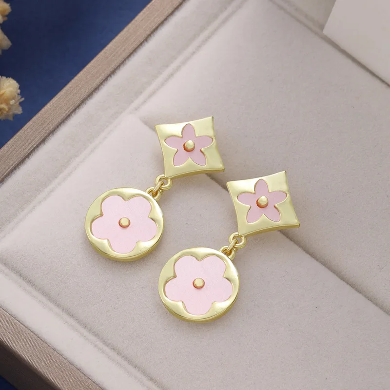 kf-S5bffd8c7ac2940e390b9c3149653243cB